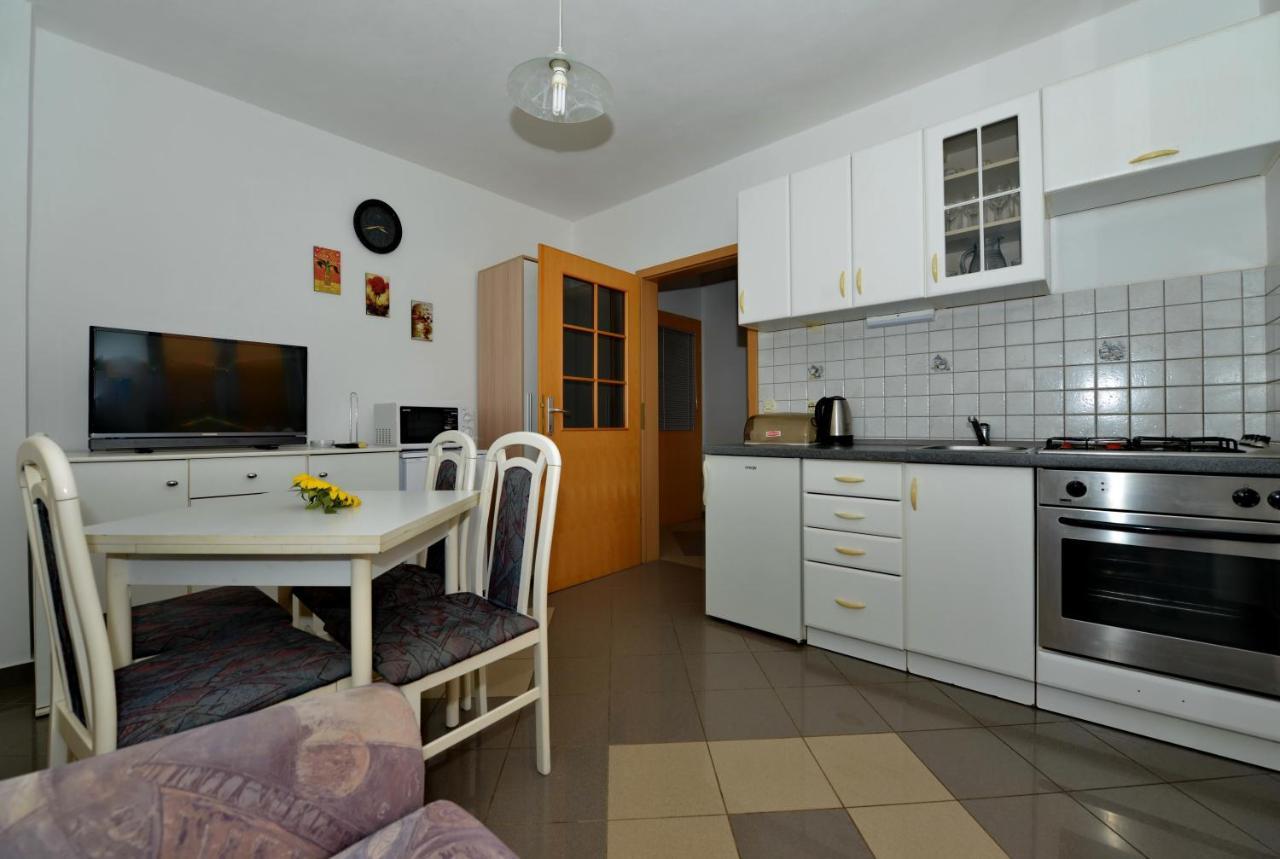 Apartments Blaza Божава Экстерьер фото