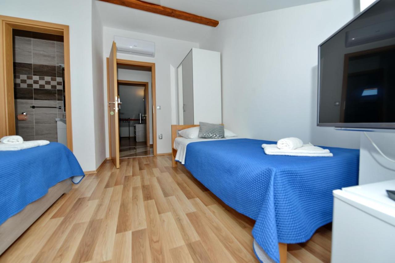 Apartments Blaza Божава Экстерьер фото