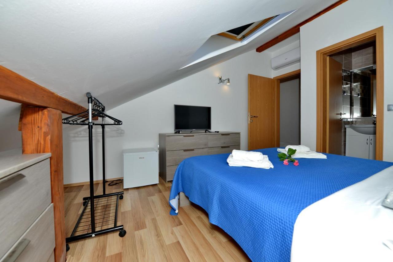 Apartments Blaza Божава Экстерьер фото