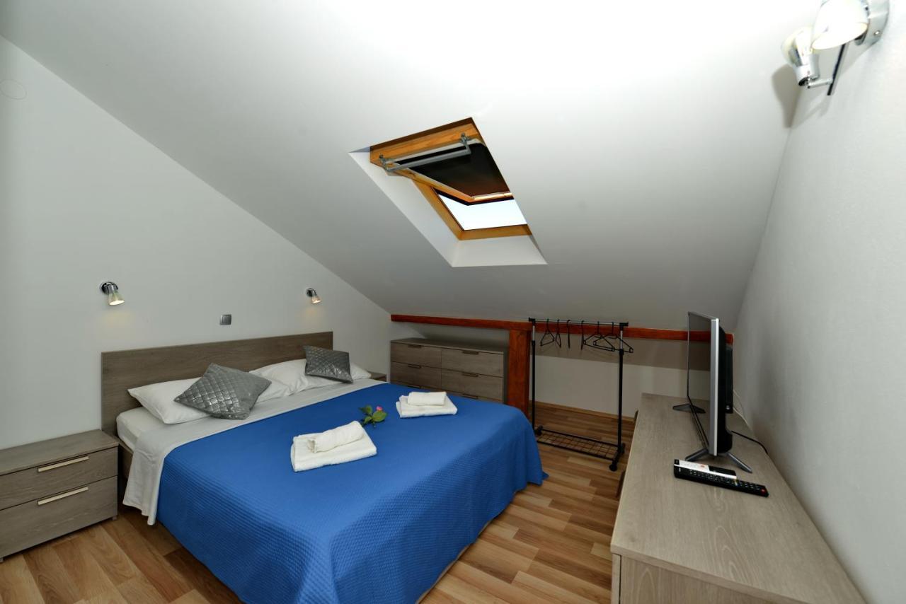 Apartments Blaza Божава Экстерьер фото