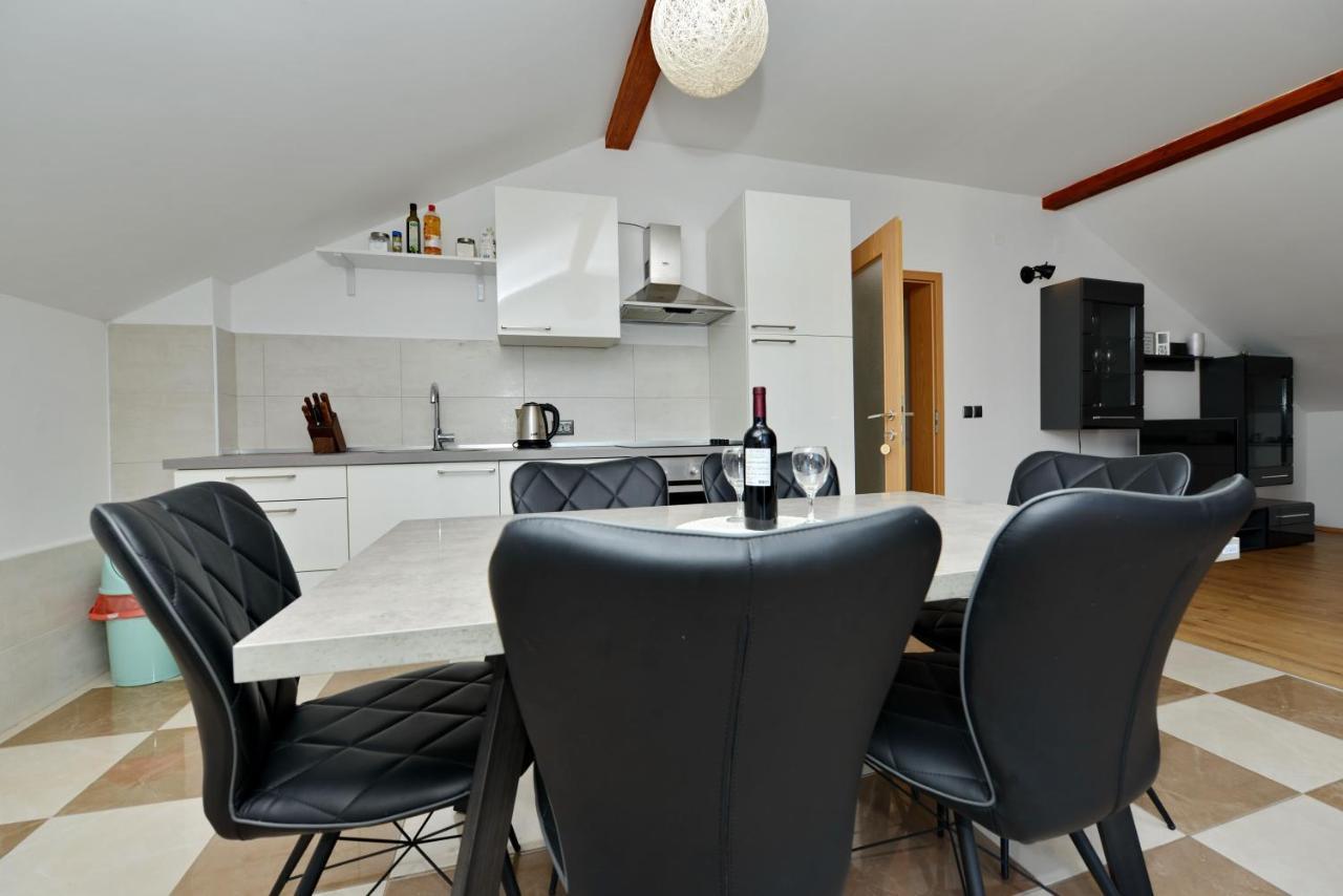 Apartments Blaza Божава Экстерьер фото