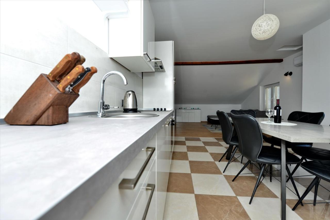Apartments Blaza Божава Экстерьер фото