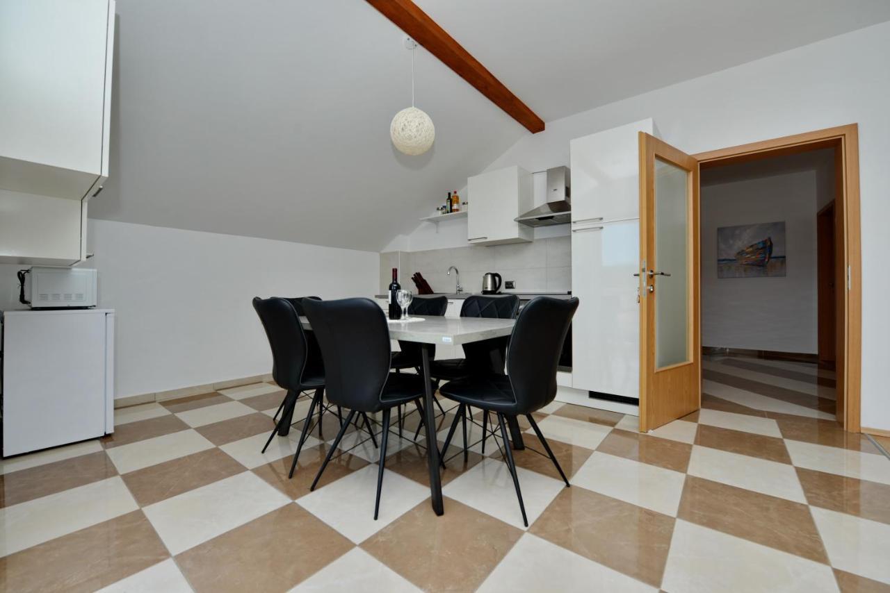 Apartments Blaza Божава Экстерьер фото