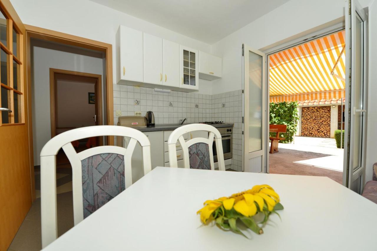Apartments Blaza Божава Экстерьер фото