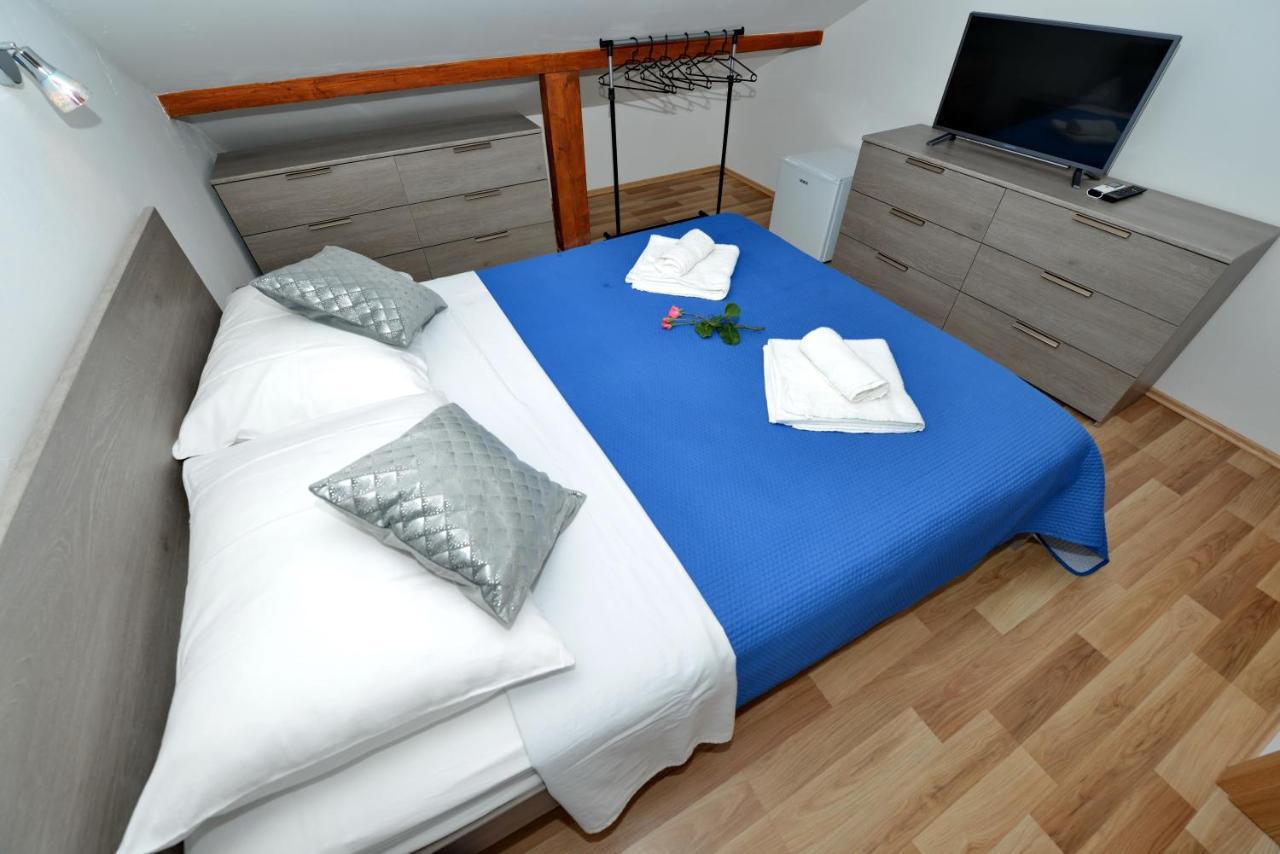 Apartments Blaza Божава Экстерьер фото