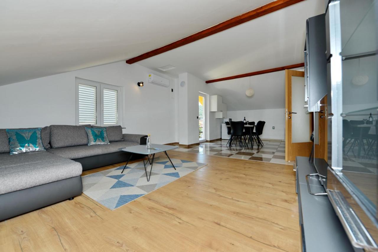 Apartments Blaza Божава Экстерьер фото