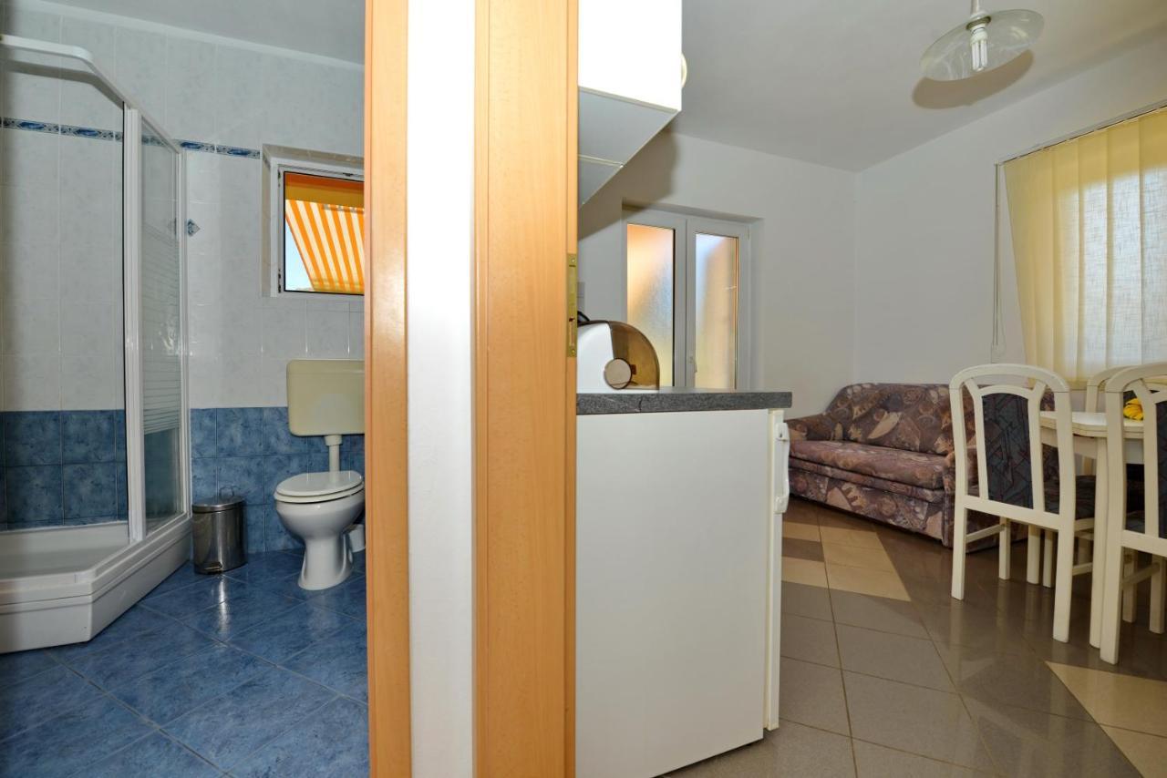 Apartments Blaza Божава Экстерьер фото
